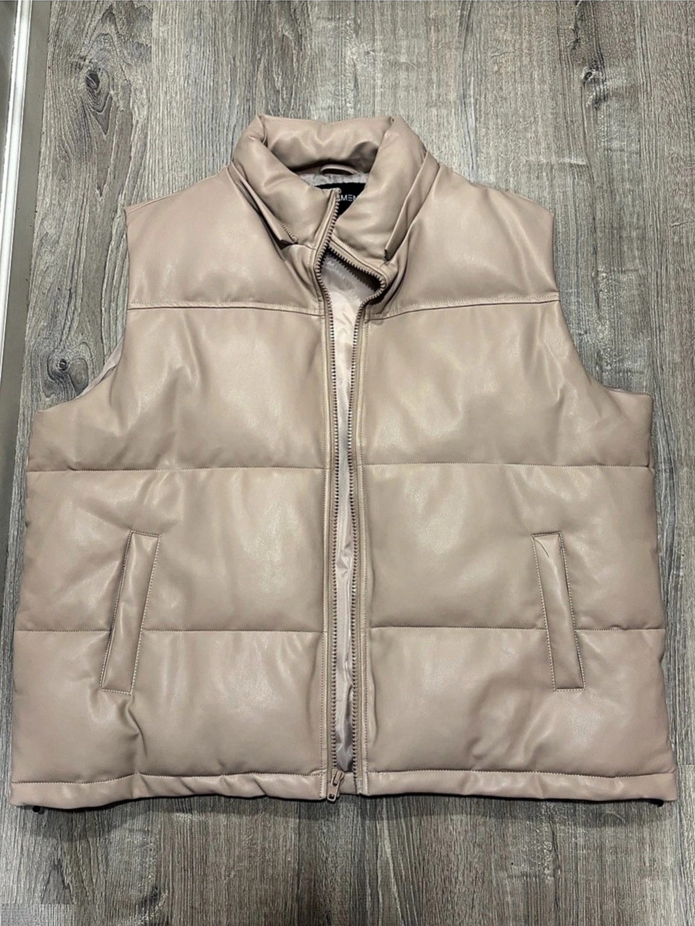 Nova Men Beige Puffer Vest Size XXXL Like New